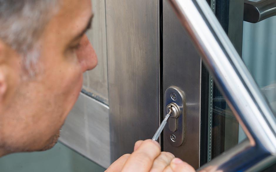 serrure de porte Montmorency